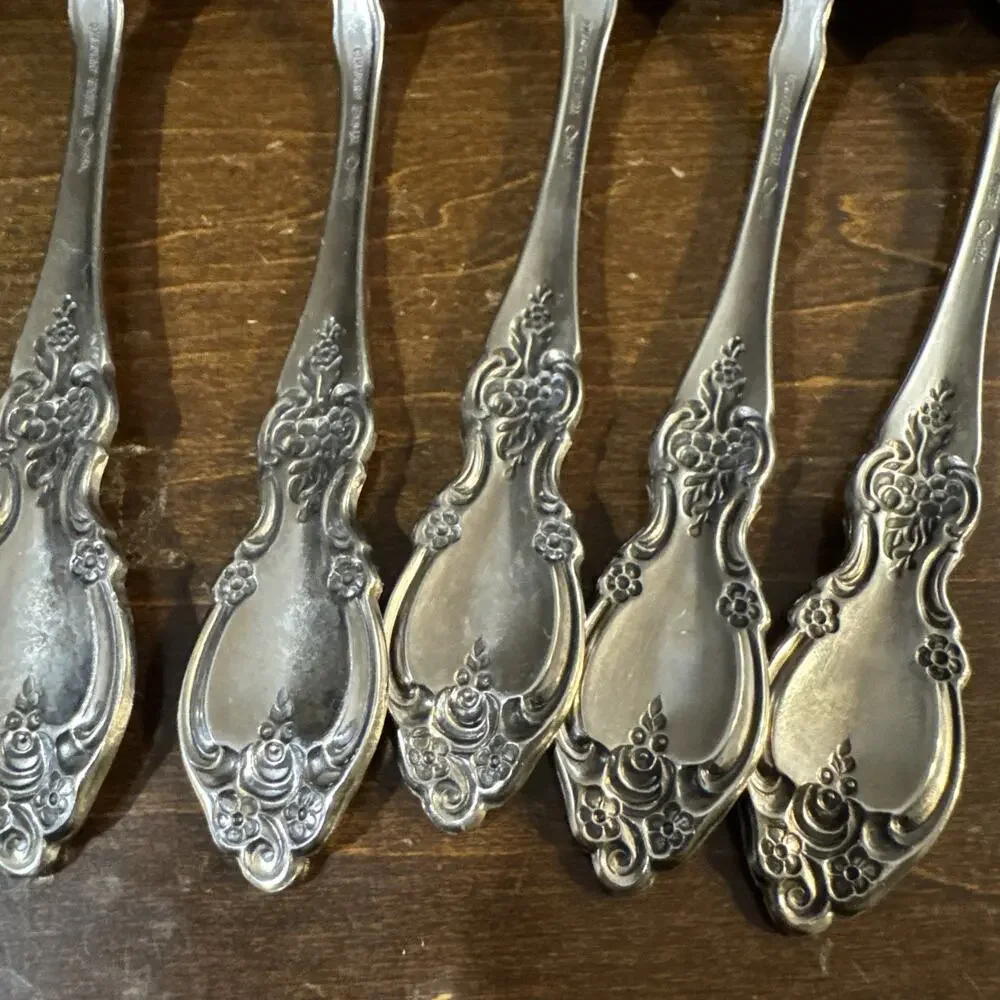 8 Tablespoons - Oneida Community Louisiana Stainless Flatware